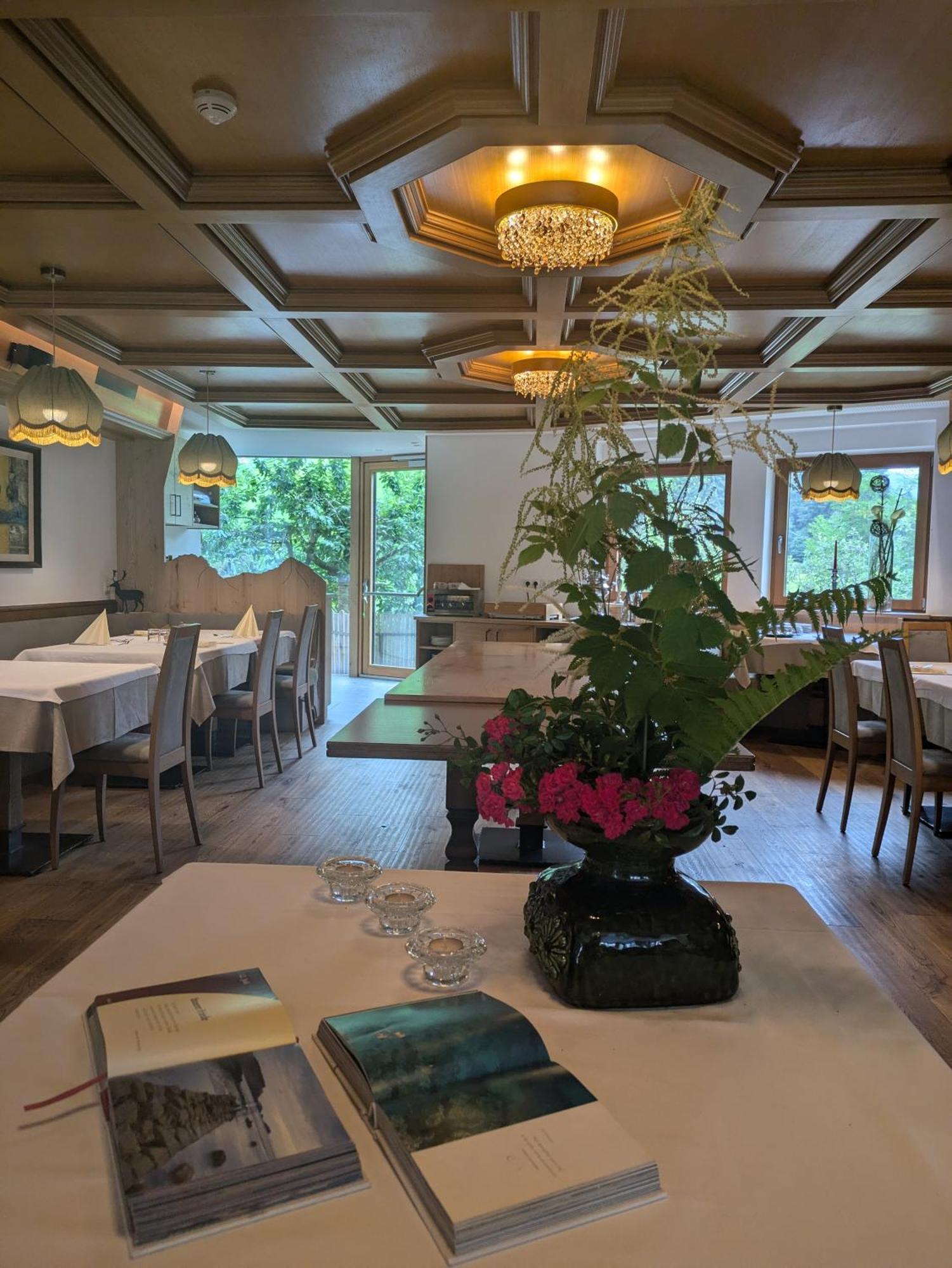Hotel Alpenblick Sarentino Dış mekan fotoğraf